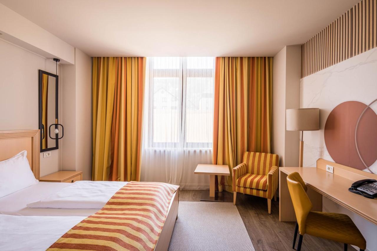 Hotel Rogge Reșița Dış mekan fotoğraf