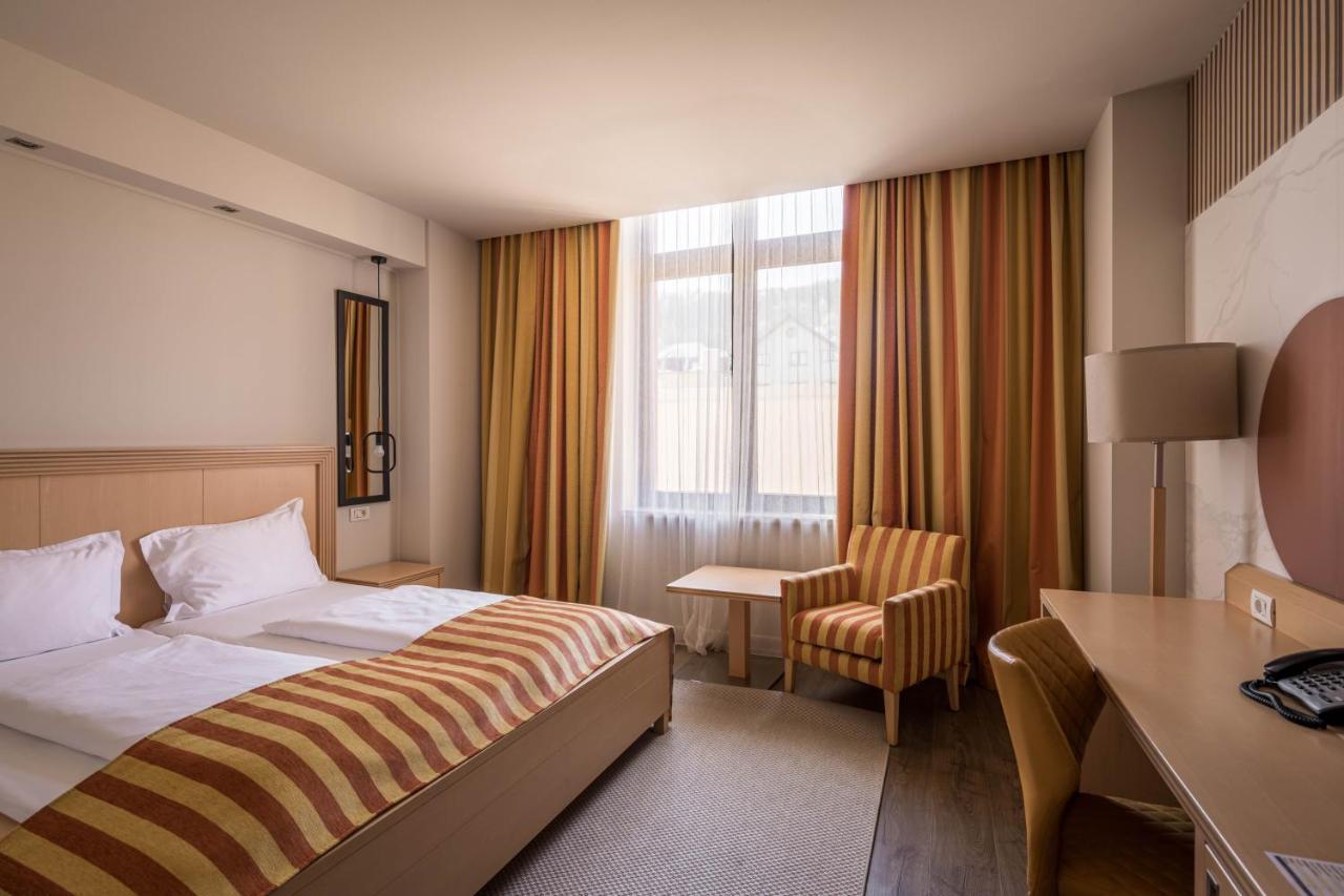 Hotel Rogge Reșița Dış mekan fotoğraf