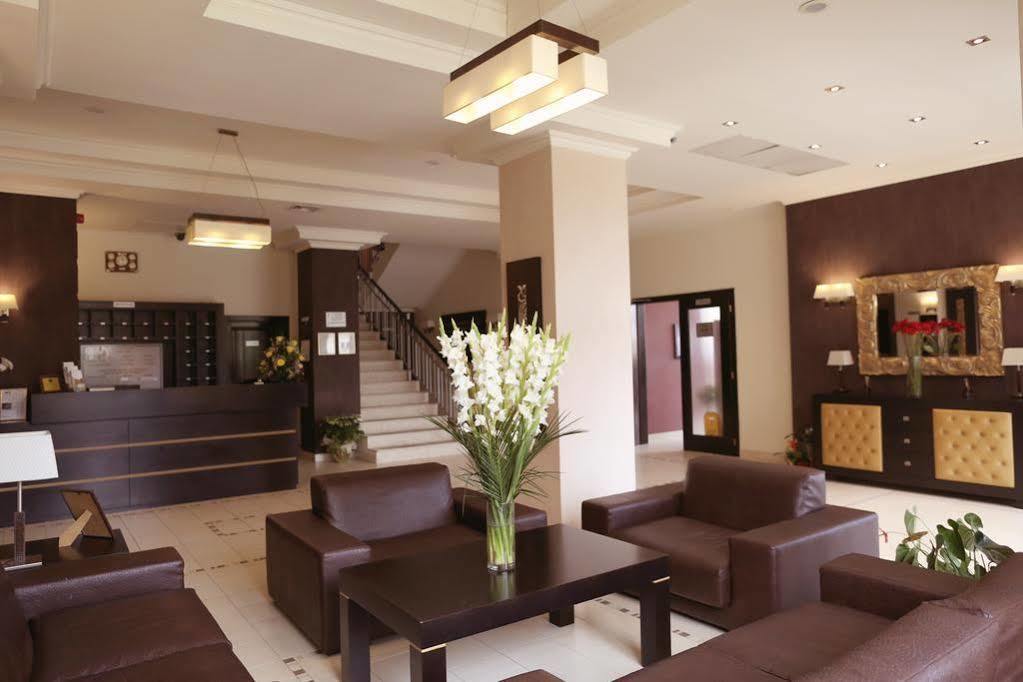 Hotel Rogge Reșița Dış mekan fotoğraf